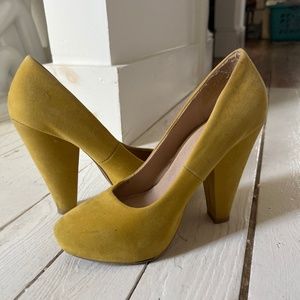 Forever21 Velvet heels